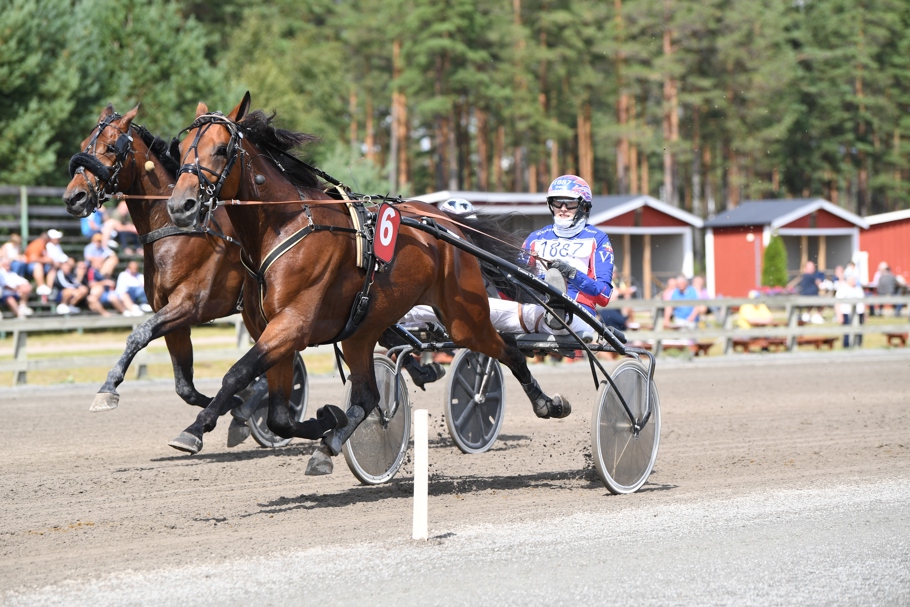 Notorious Zon mål 27 (5).JPG